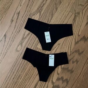AERIE Smoothez No Show Thongs NWT